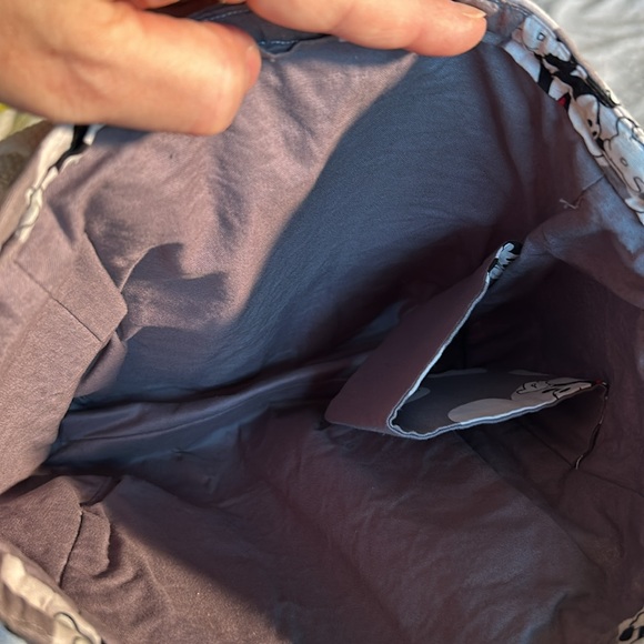 Mickey Mouse mini purse - Picture 3 of 7